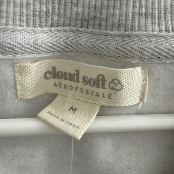 Aeropostale Cloud Soft Gray V-Neck Sweatshirt with Floral Number 14 - Picture 2 of 5
